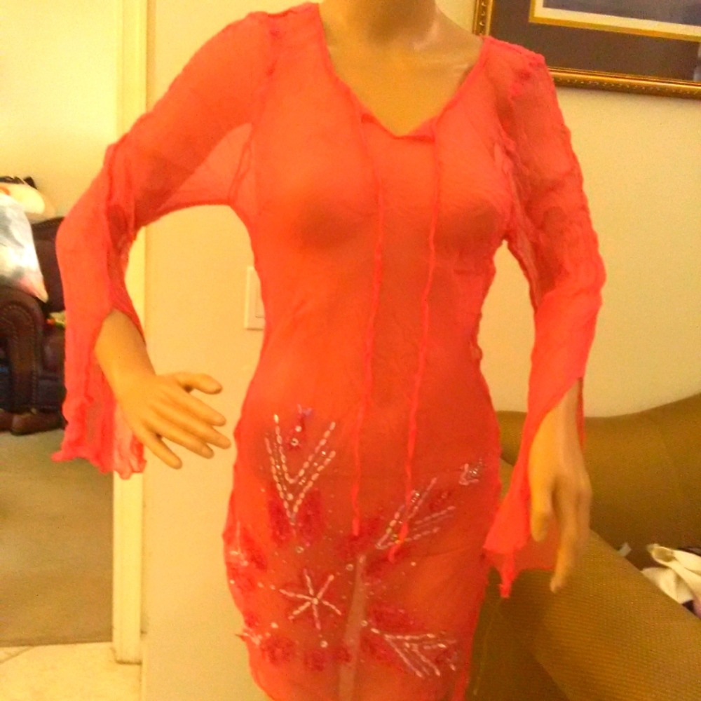 VINTAGE COVER/ TOP SHEER W/ RHINESTONES & SEQUINS RASPBERRY/ PINKISH COLOR  MED.